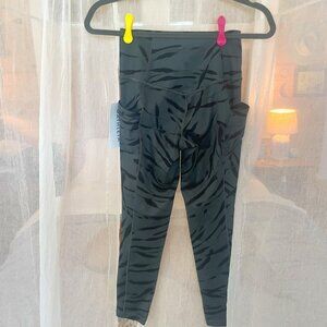 Athleta SET Shine Capri Leggings & Muscle Tank Gray Zebra (NWT)